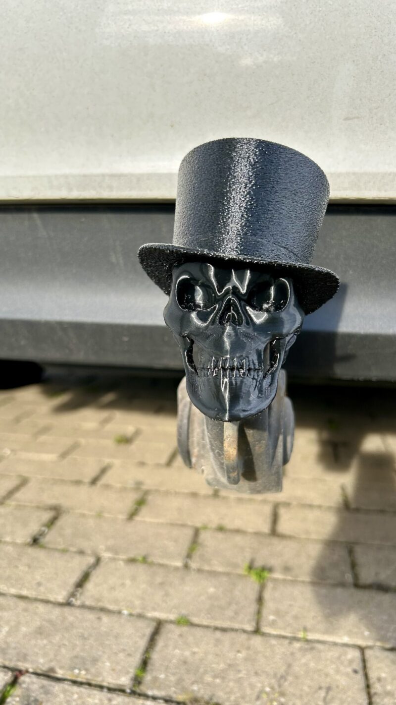 Anhängerkupplungsabdeckung Totenkopf 50mm Gentleman Skull aus TPU